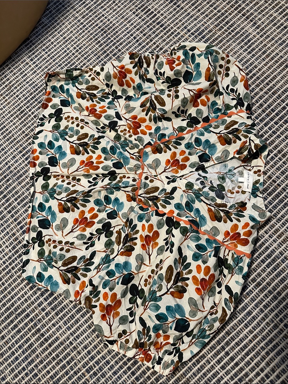 entro Multicolor Floral Puff-Sleeve Peasant Blouse - Cream Base - Picture 2 of 5